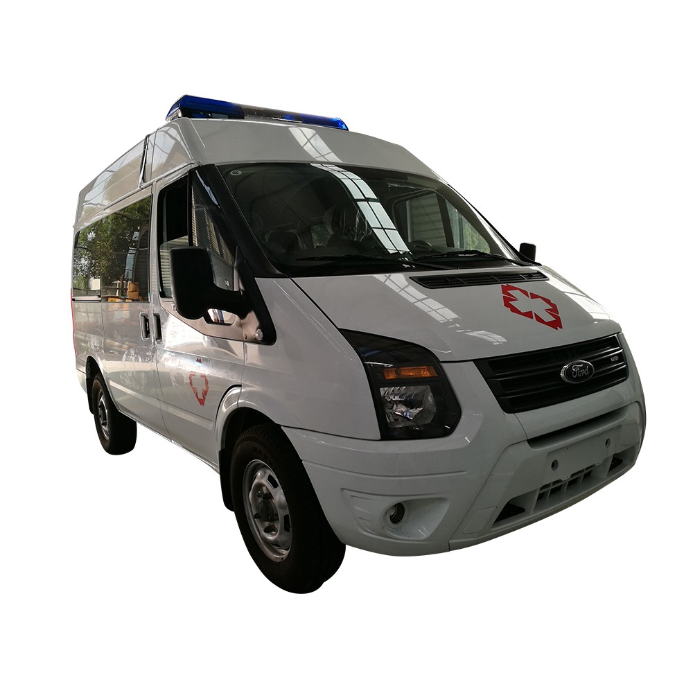 Xe cứu thương diesel